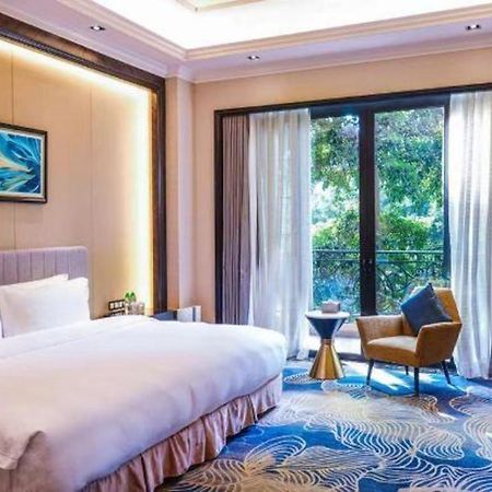 Chateau Starriver Guangzhou Peninsula Exteriör bild