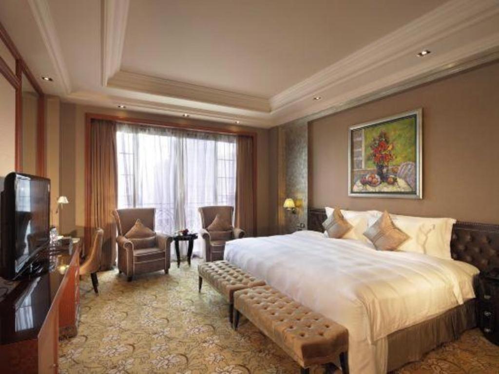 Chateau Starriver Guangzhou Peninsula Exteriör bild