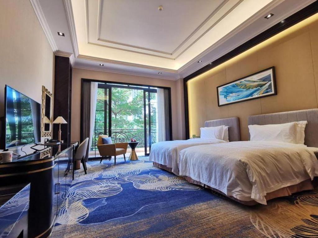 Chateau Starriver Guangzhou Peninsula Exteriör bild