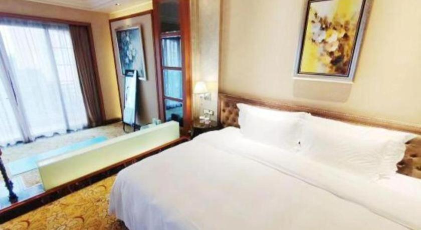 Chateau Starriver Guangzhou Peninsula Exteriör bild