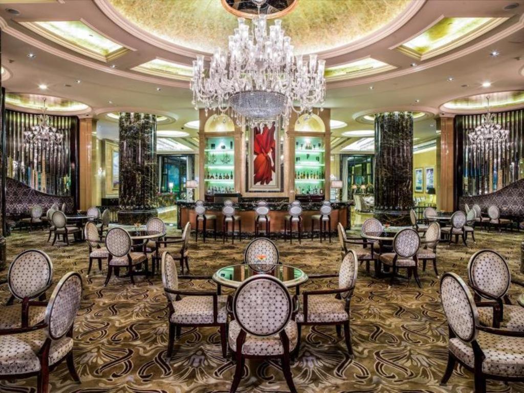 Chateau Starriver Guangzhou Peninsula Exteriör bild